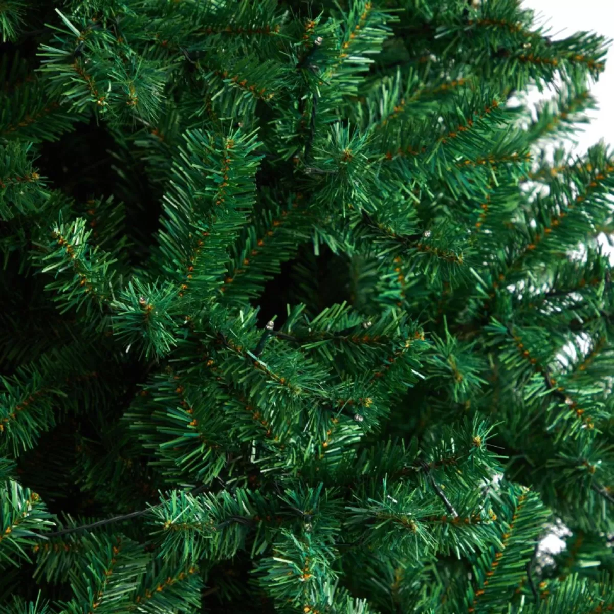 Nearly Natural Christmas Trees | 9 Ft. Northern Tip Christmas Tree With 650 Led Lights